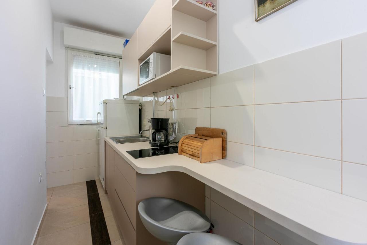 Apartment Andry 2 ツリクヴェニツァ エクステリア 写真
