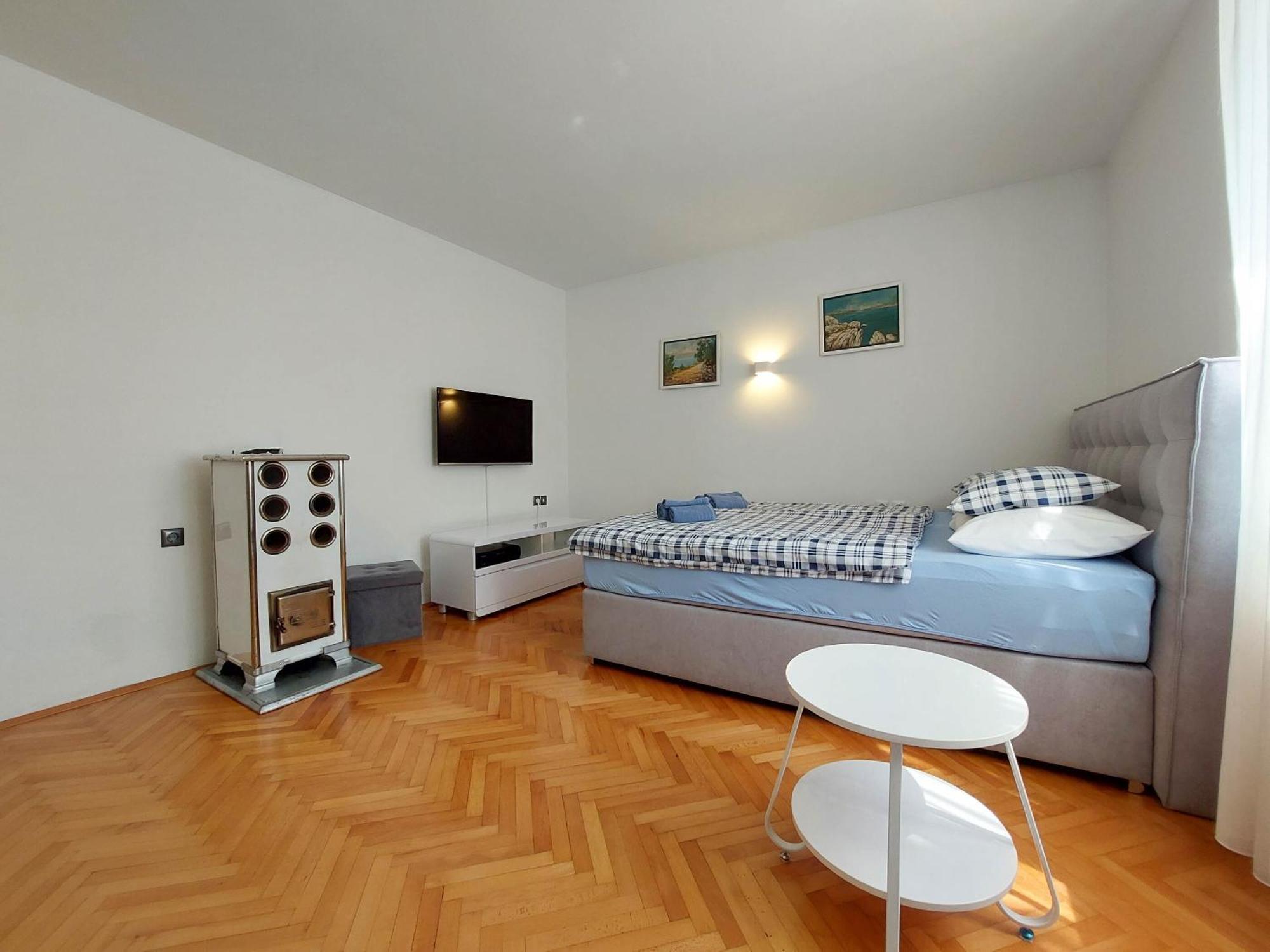 Apartment Andry 2 ツリクヴェニツァ エクステリア 写真